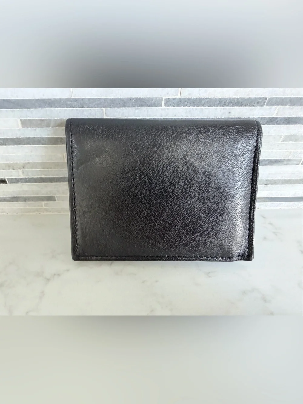 Men's Black Leather Wallet - Classic Minimal Design